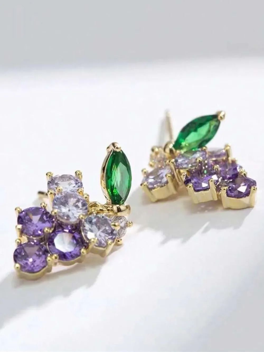 Grape stud earrings R780 - Picture 3 of 3
